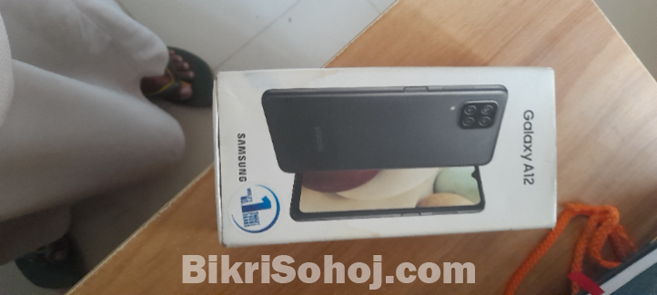 Samsung galaxy a12